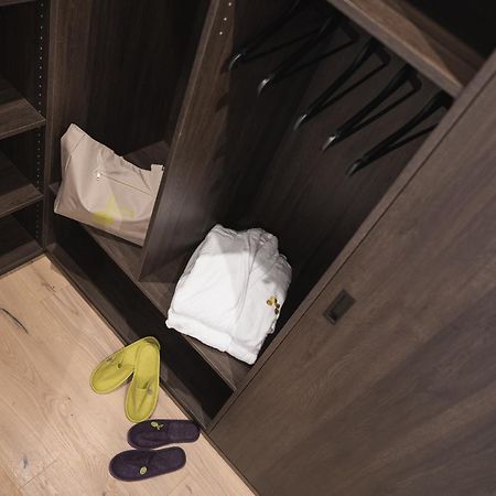 Oliven- & Genusshotel Hirzer سكين الغرفة الصورة