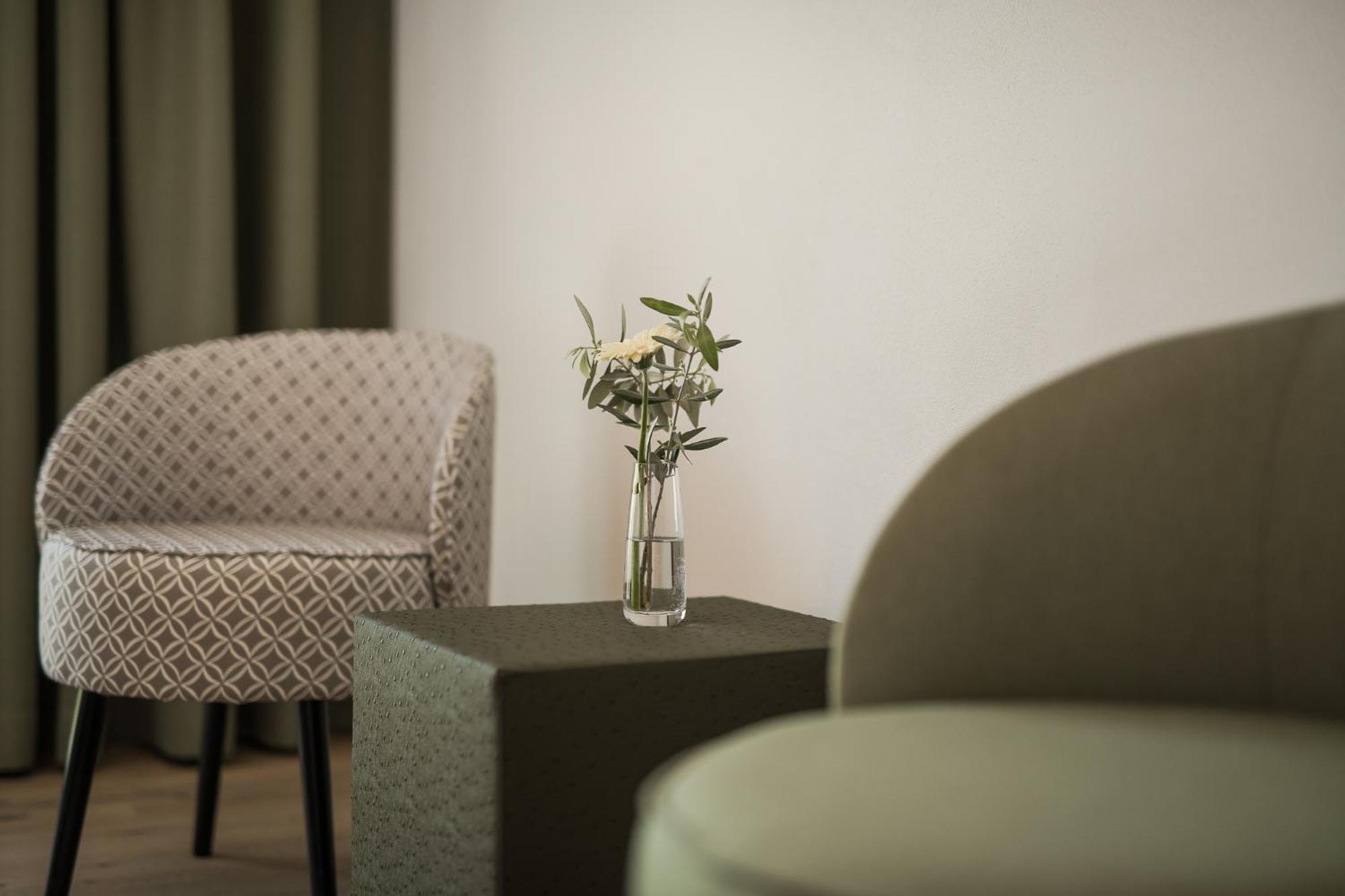 Oliven- & Genusshotel Hirzer سكين الغرفة الصورة