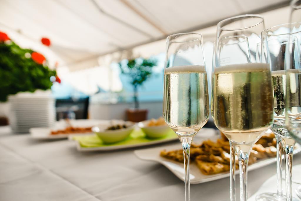 Oliven- & Genusshotel Hirzer سكين المظهر الخارجي الصورة
