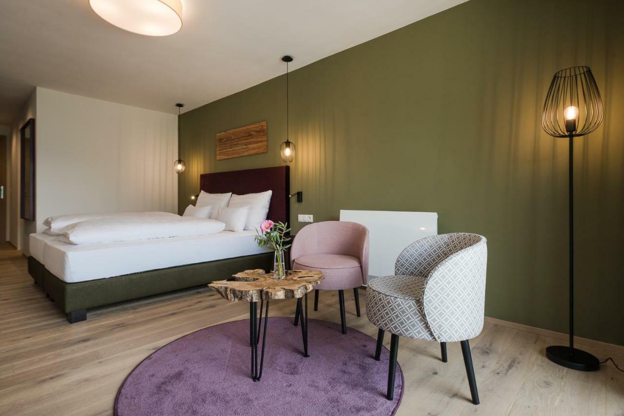 Oliven- & Genusshotel Hirzer سكين المظهر الخارجي الصورة